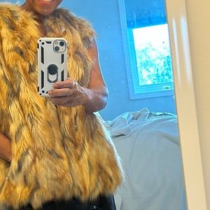 Faux fur Vest $40